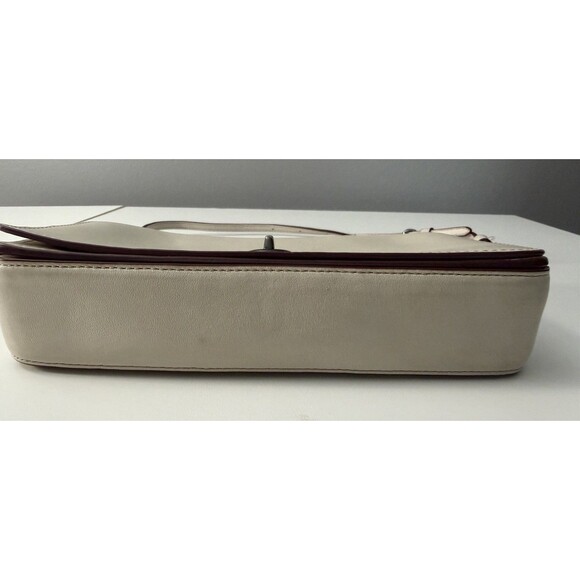 COACH Dinky Genuine Beige Leather Crossbody Bag DK-20215 Kiss Lock Purse NICE - Picture 10 of 16